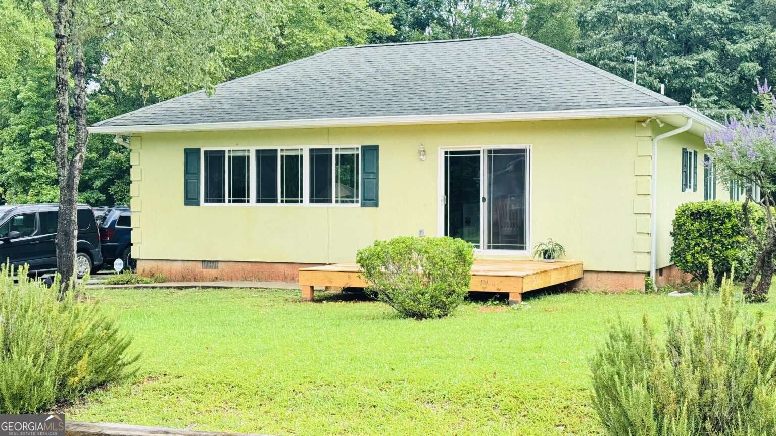 3 bedroom, 2 bathroom, 1,782 sq ft single family residence for sale at 108 Wesley Lane, Eatonton, GA 31024 — photo 5