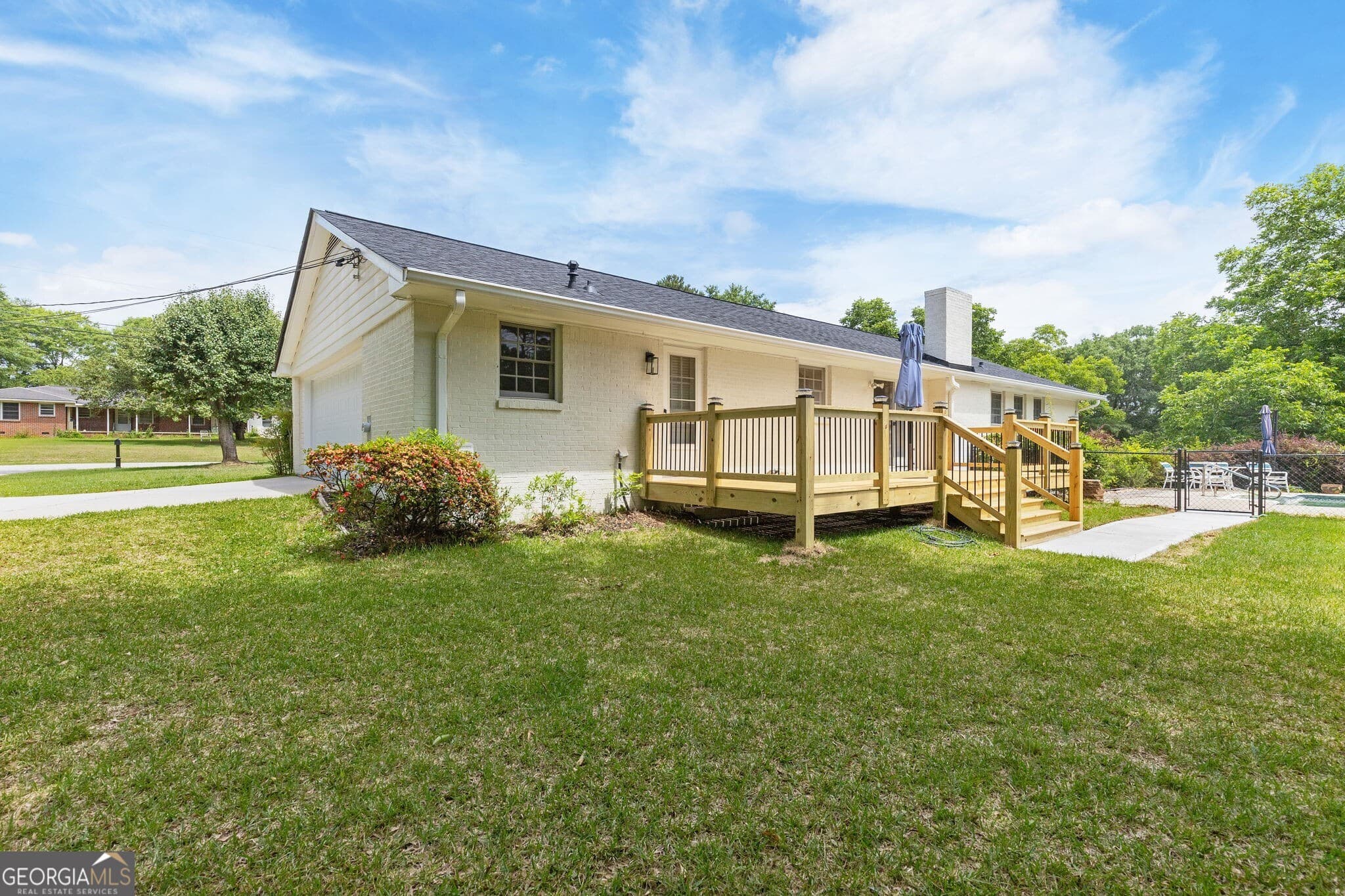 3 bedroom, 2 bathroom, 1,541 sq ft single family residence for sale at 256 Teresa Lane, Loganville, GA 30052 — photo 5