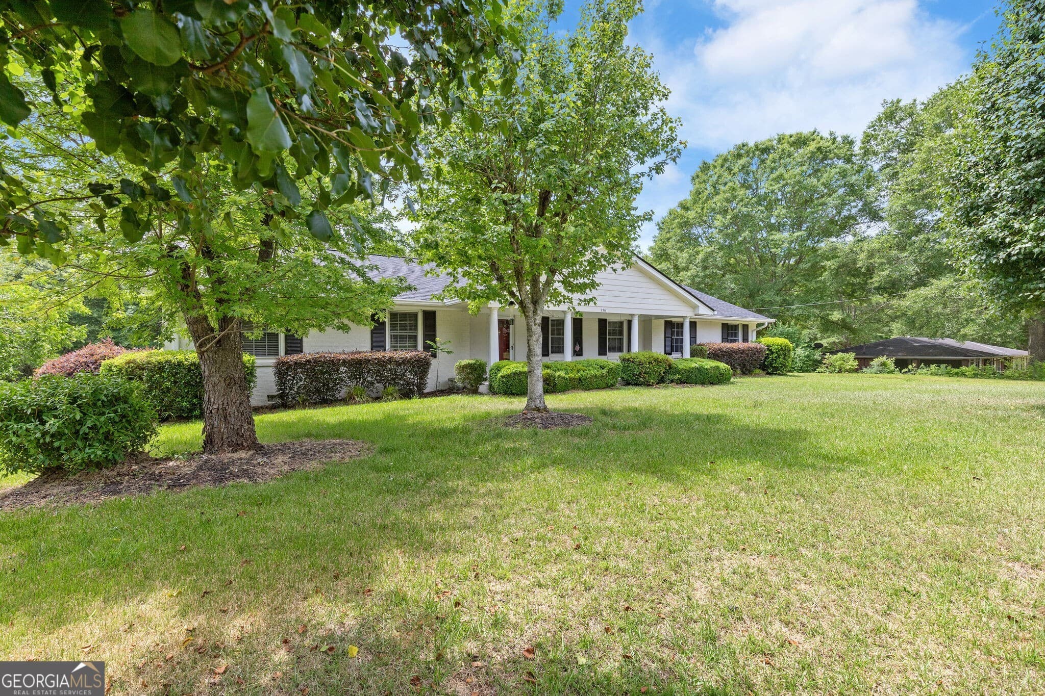 3 bedroom, 2 bathroom, 1,541 sq ft single family residence for sale at 256 Teresa Lane, Loganville, GA 30052 — photo 4