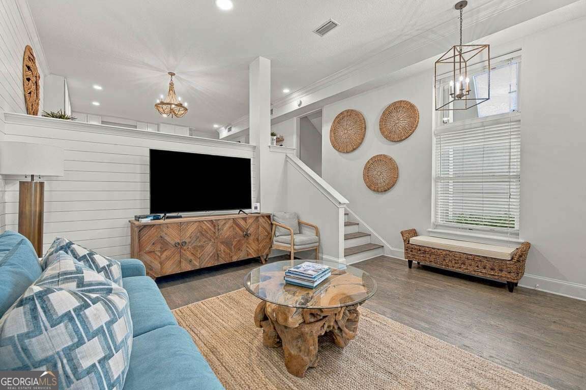 3 bedroom, 3.5 bathroom, 2,664 sq ft townhouse for sale at 317 Neptune Road, St. Simons, GA 31522 — photo 4