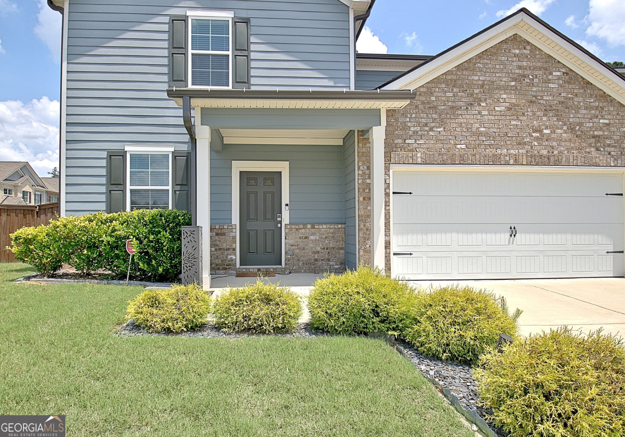 3 bedroom, 2.5 bathroom, 2,593 sq ft single family residence for rent at 8077 Rudder Circle, Fairburn, GA 30213 for $2,600 a month — photo 6