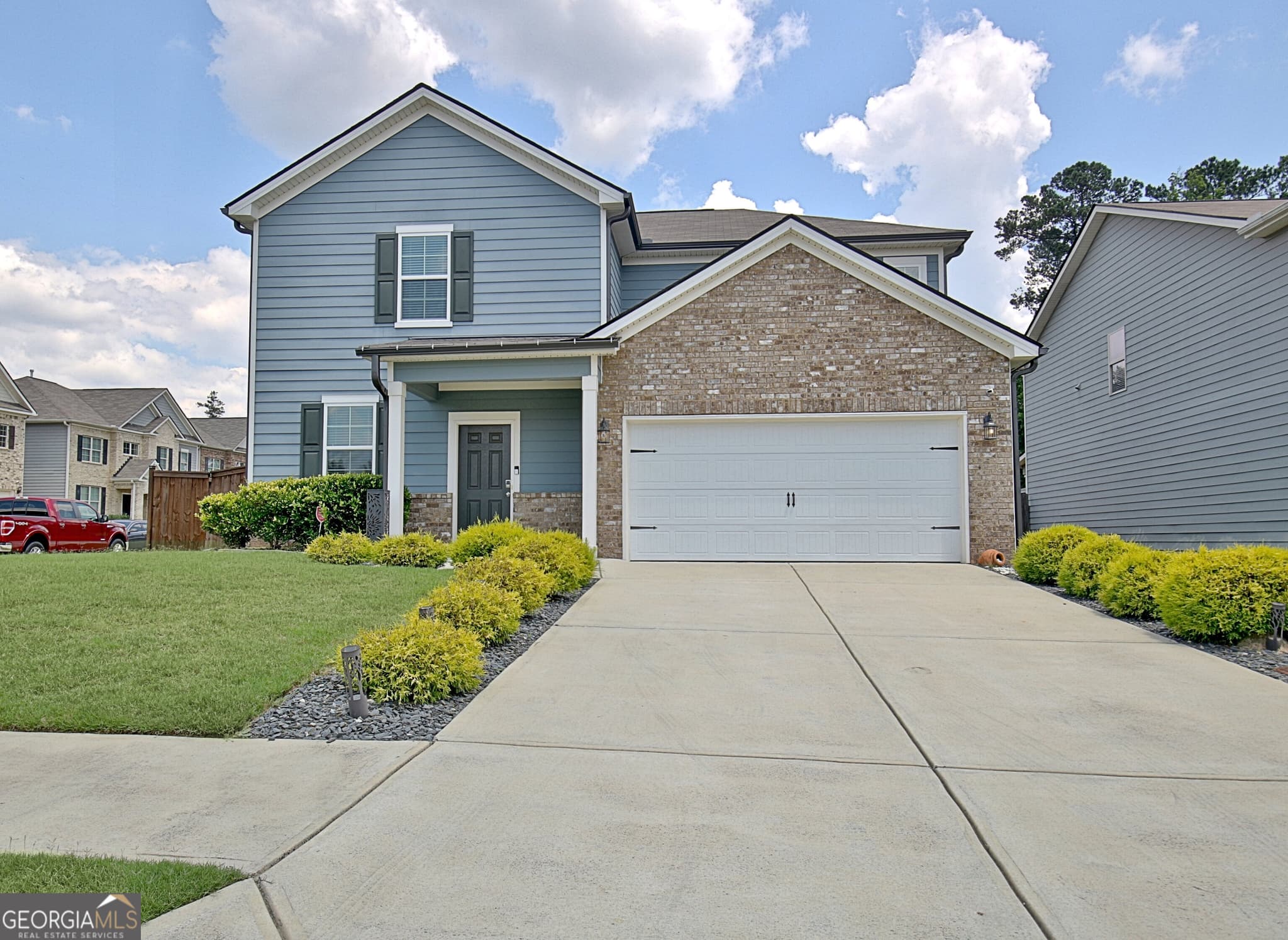 3 bedroom, 2.5 bathroom, 2,593 sq ft single family residence for rent at 8077 Rudder Circle, Fairburn, GA 30213 for $2,600 a month — photo 1 of 68