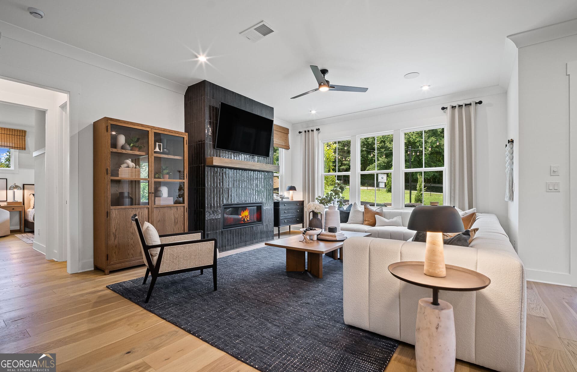 5 bedroom, 4.5 bathroom, 3,661 sq ft single family residence for sale at 3110 Shoalwood Drive, Cumming, GA 30041 — photo 6