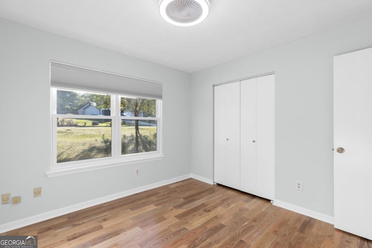 3 bedroom, 2 bathroom, 1,543 sq ft single family residence for sale at 2850 Skye Terrace, Duluth, GA 30096 — photo 5