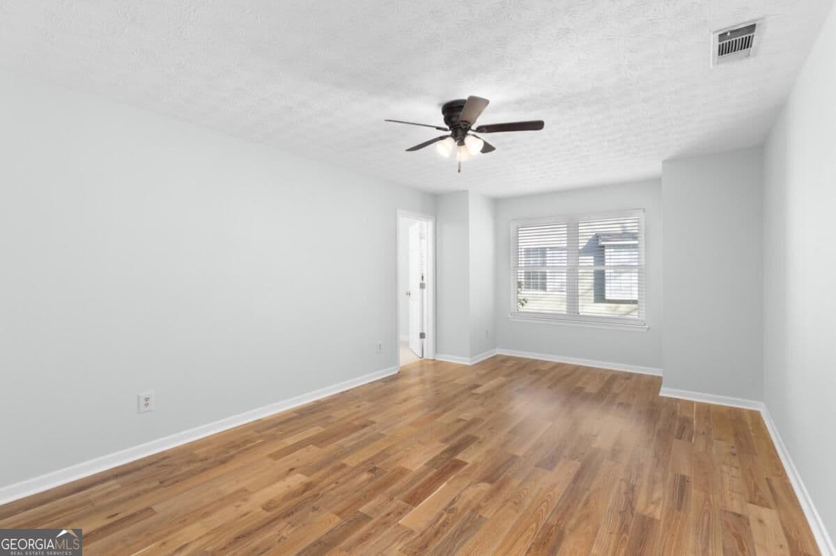 3 bedroom, 2 bathroom, 1,543 sq ft single family residence for sale at 2850 Skye Terrace, Duluth, GA 30096 — photo 9