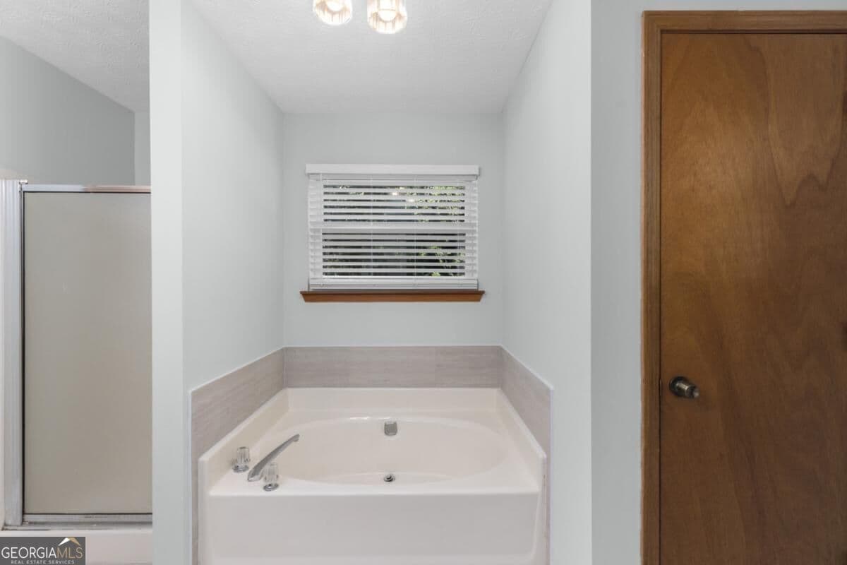 3 bedroom, 2 bathroom, 1,543 sq ft single family residence for sale at 2850 Skye Terrace, Duluth, GA 30096 — photo 10