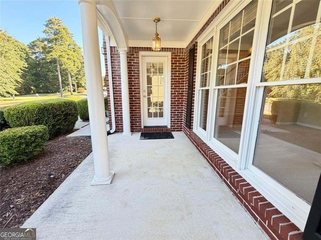 4 bedroom, 3.5 bathroom, 2,927 sq ft single family residence for sale at 2394 Shoreline Parkway, Villa Rica, GA 30180 — photo 6