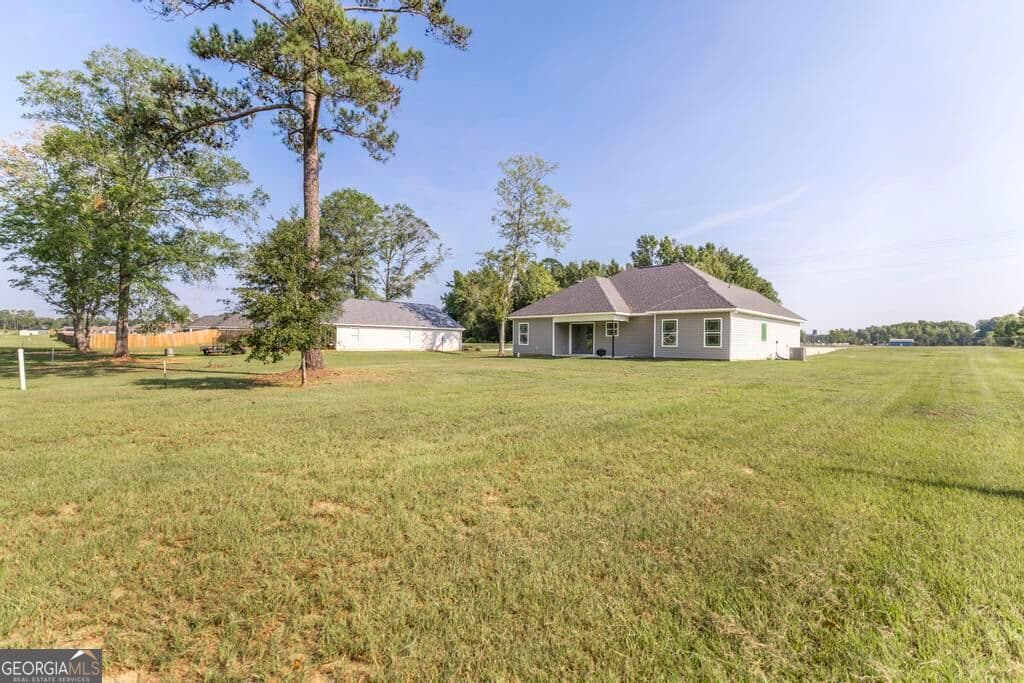 4 bedroom, 2 bathroom, 1,524 sq ft single family residence for sale at 1024 Field Street, Dudley, GA 31022 — photo 6