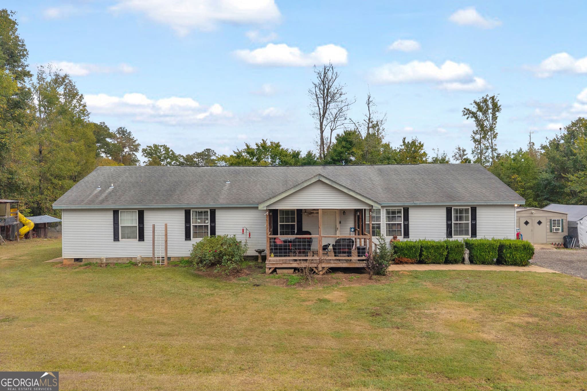 4 bedroom, 3 bathroom, 2,280 sq ft single family residence for sale at 602 Stephens Salem Road, Stephens, GA 30667