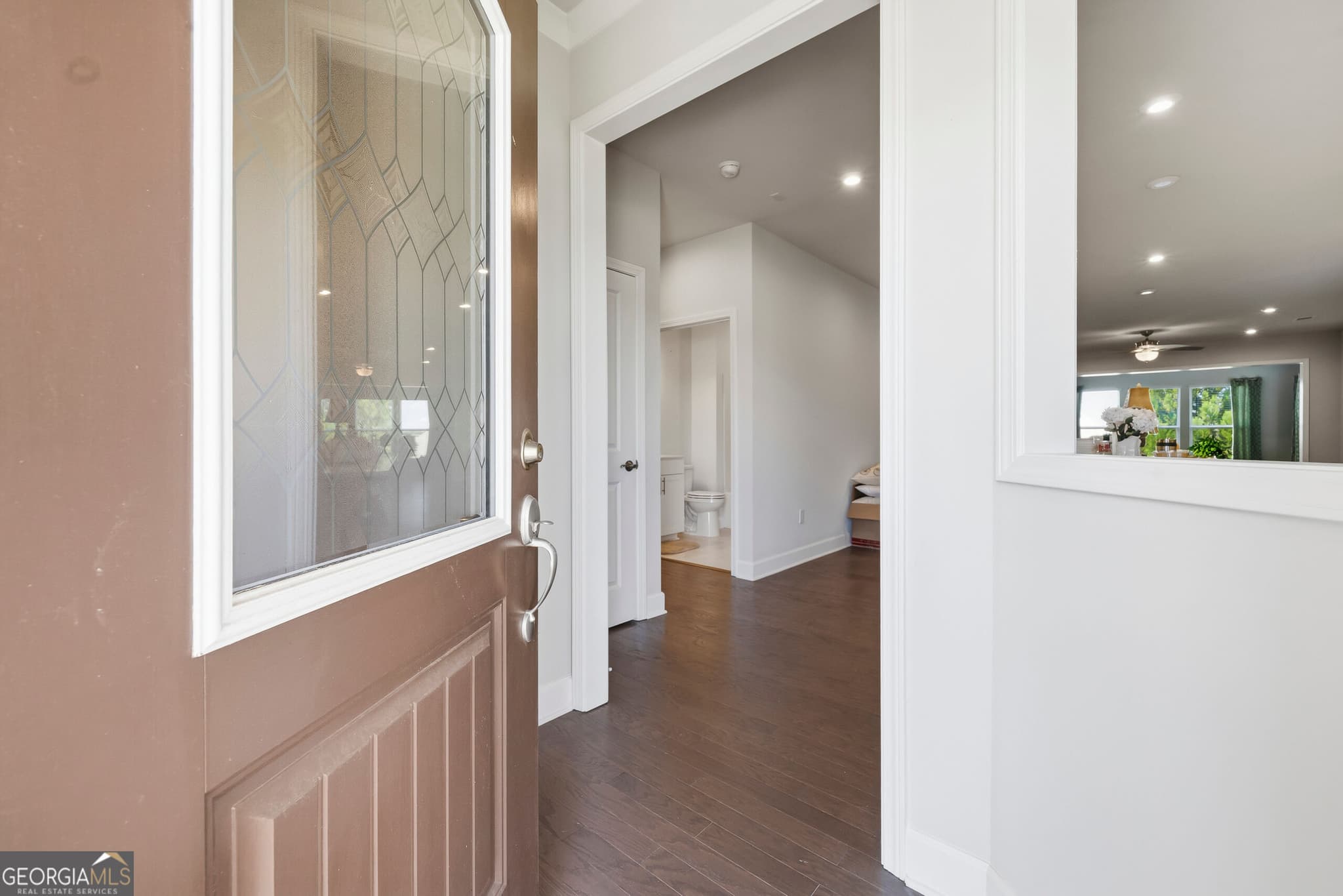 2 bedroom, 2 bathroom, 1,498 sq ft single family residence for sale at 1011 Chickasaw Chief Place, Greensboro, GA 30642 — photo 3