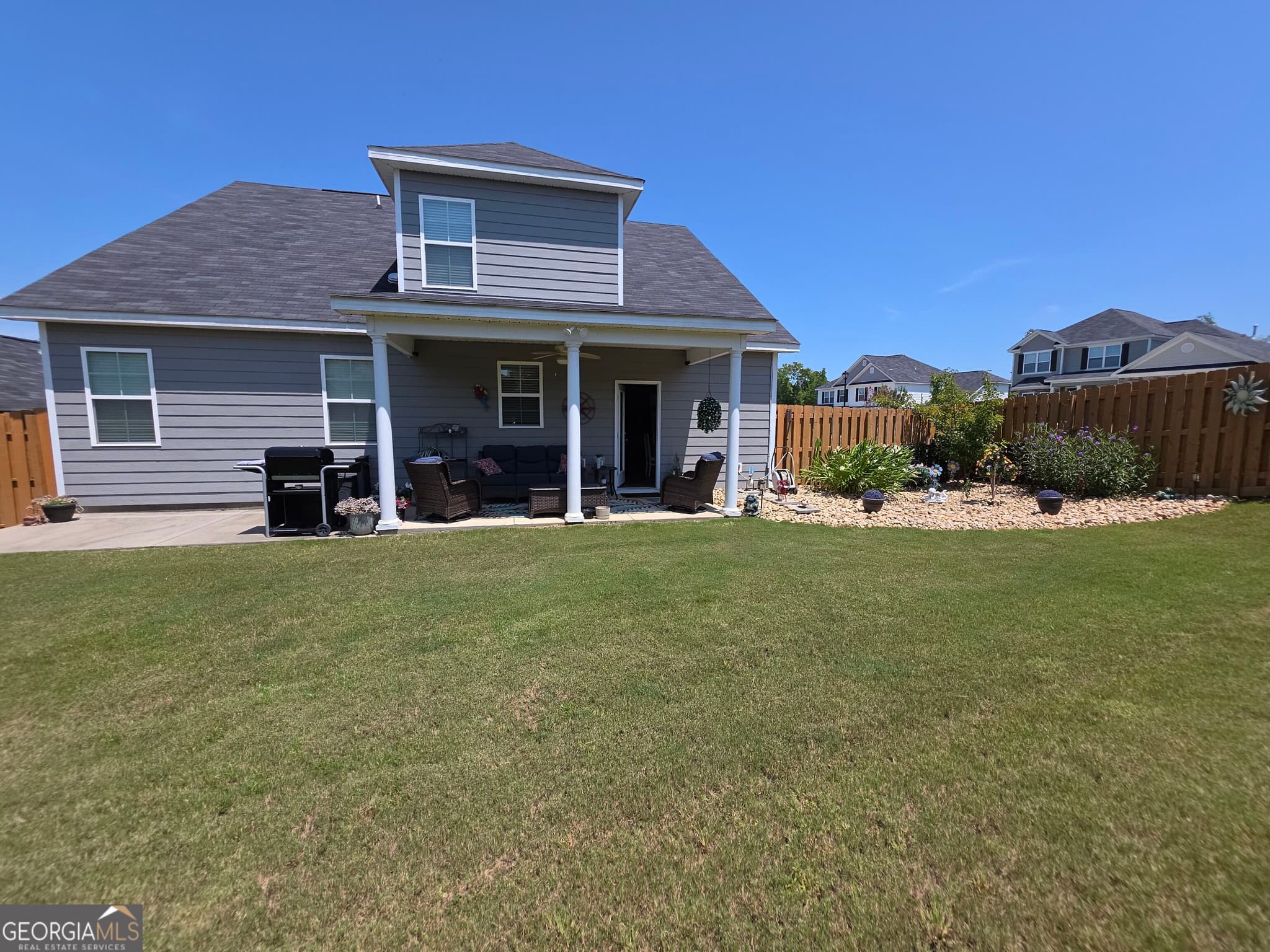 4 bedroom, 2.5 bathroom, 2,529 sq ft single family residence for sale at 702 Bancroft Drive, Grovetown, GA 30813 — photo 7
