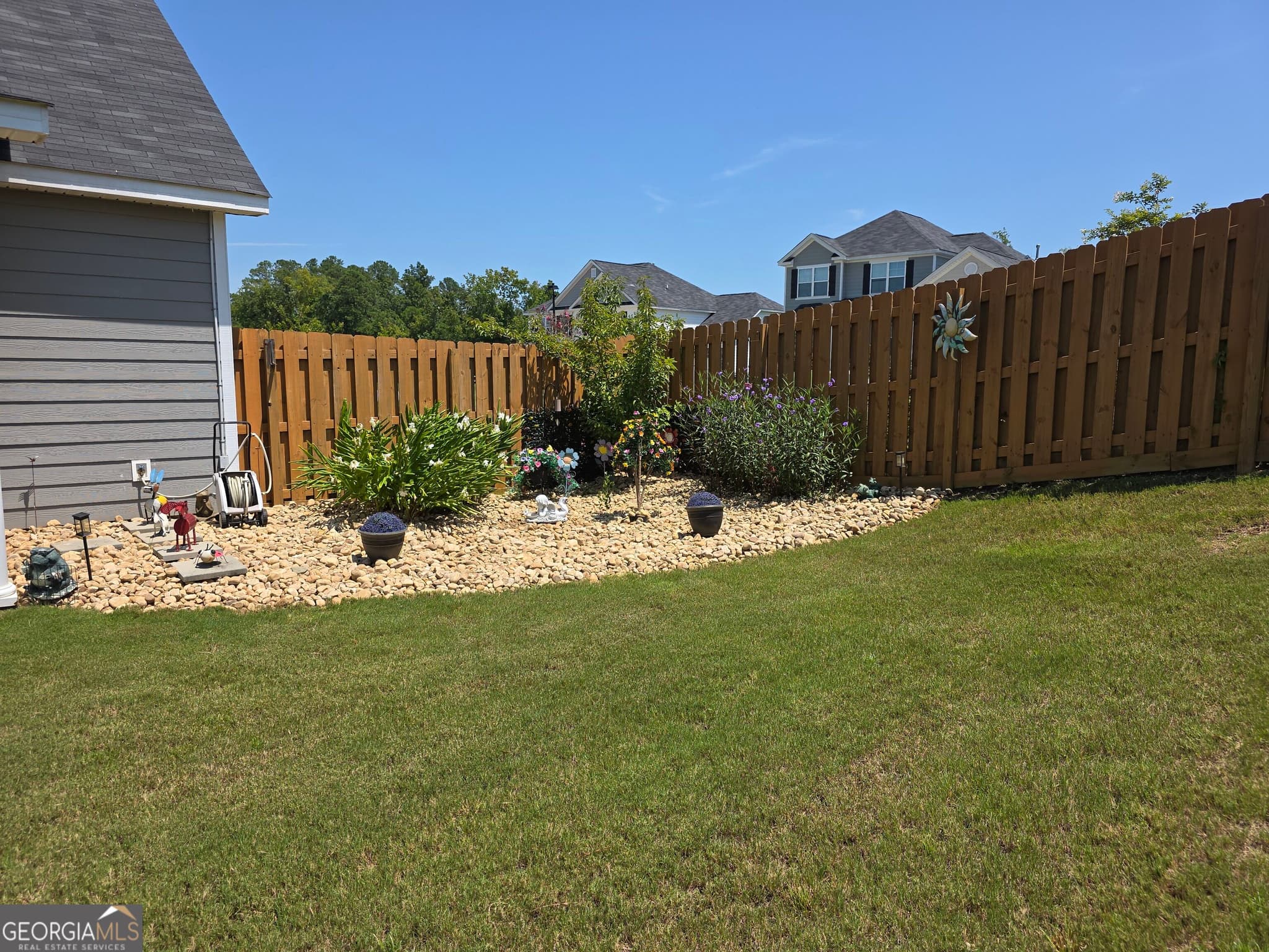4 bedroom, 2.5 bathroom, 2,529 sq ft single family residence for sale at 702 Bancroft Drive, Grovetown, GA 30813 — photo 8