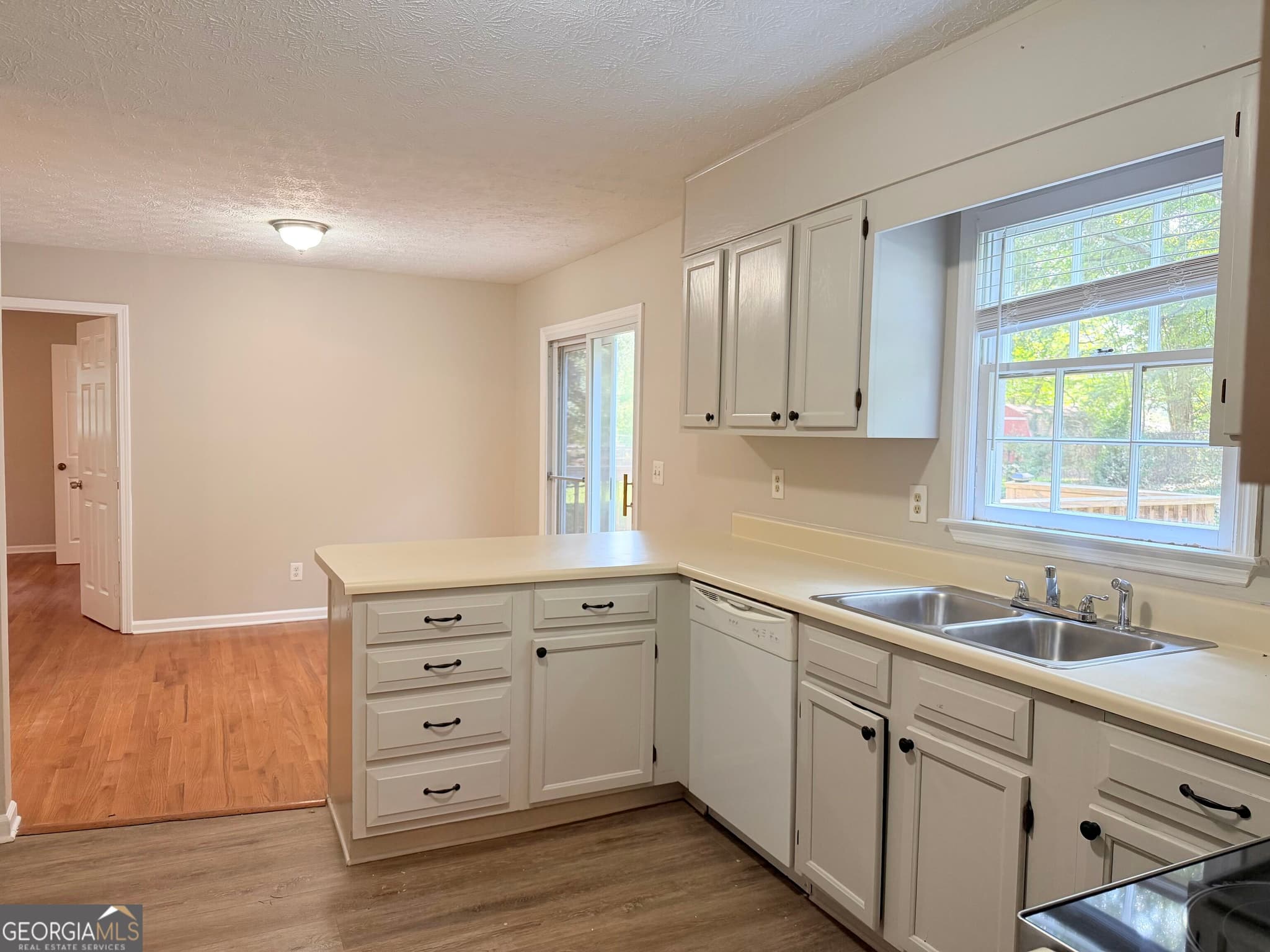 3 bedroom, 2 bathroom, 1,500 sq ft single family residence for rent at 4007 Lindley Circle, Powder Springs, GA 30127 for $1,995 a month — photo 8