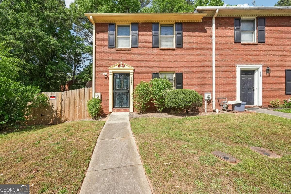 2 bedroom, 2.5 bathroom, 1,280 sq ft townhouse sold at 991 Park Gate Place, Stone Mountain, GA 30083