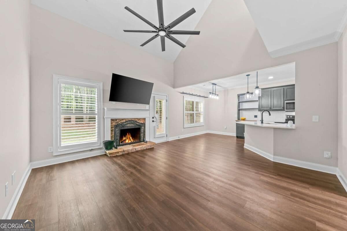 4 bedroom, 2.5 bathroom, 1,925 sq ft single family residence for sale at 1650 Washington Way, Bogart, GA 30622 — photo 5
