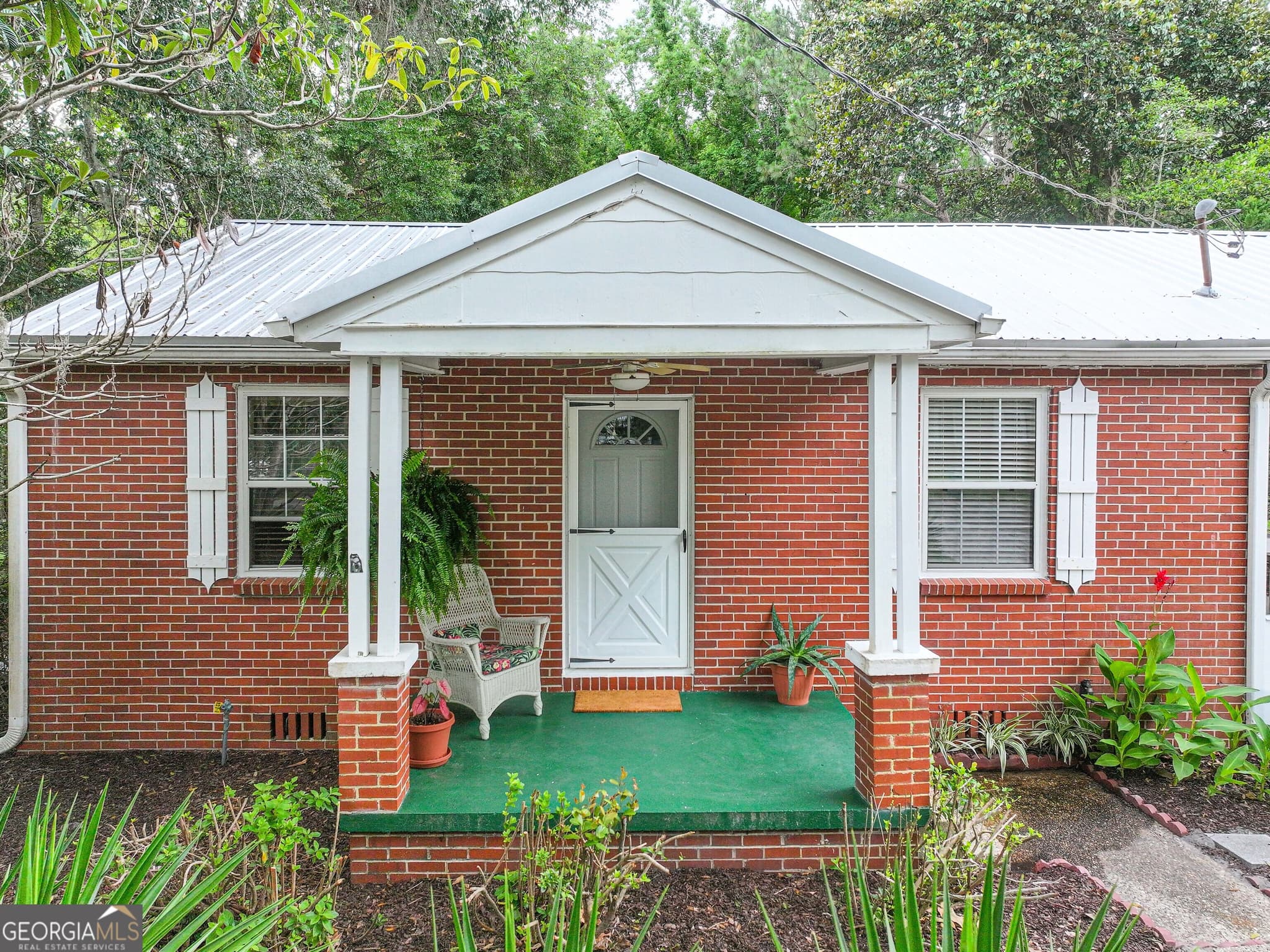 2 bedroom, 1 bathroom, 775 sq ft single family residence for sale at 506 Bailey Street, St. Marys, GA 31558 — photo 6