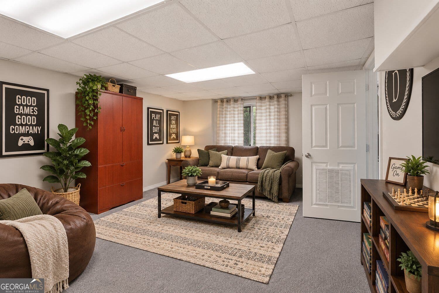 5 bedroom, 2.5 bathroom, 2,790 sq ft single family residence for sale at 2112 Rockland Court, Marietta, GA 30062 — photo 7