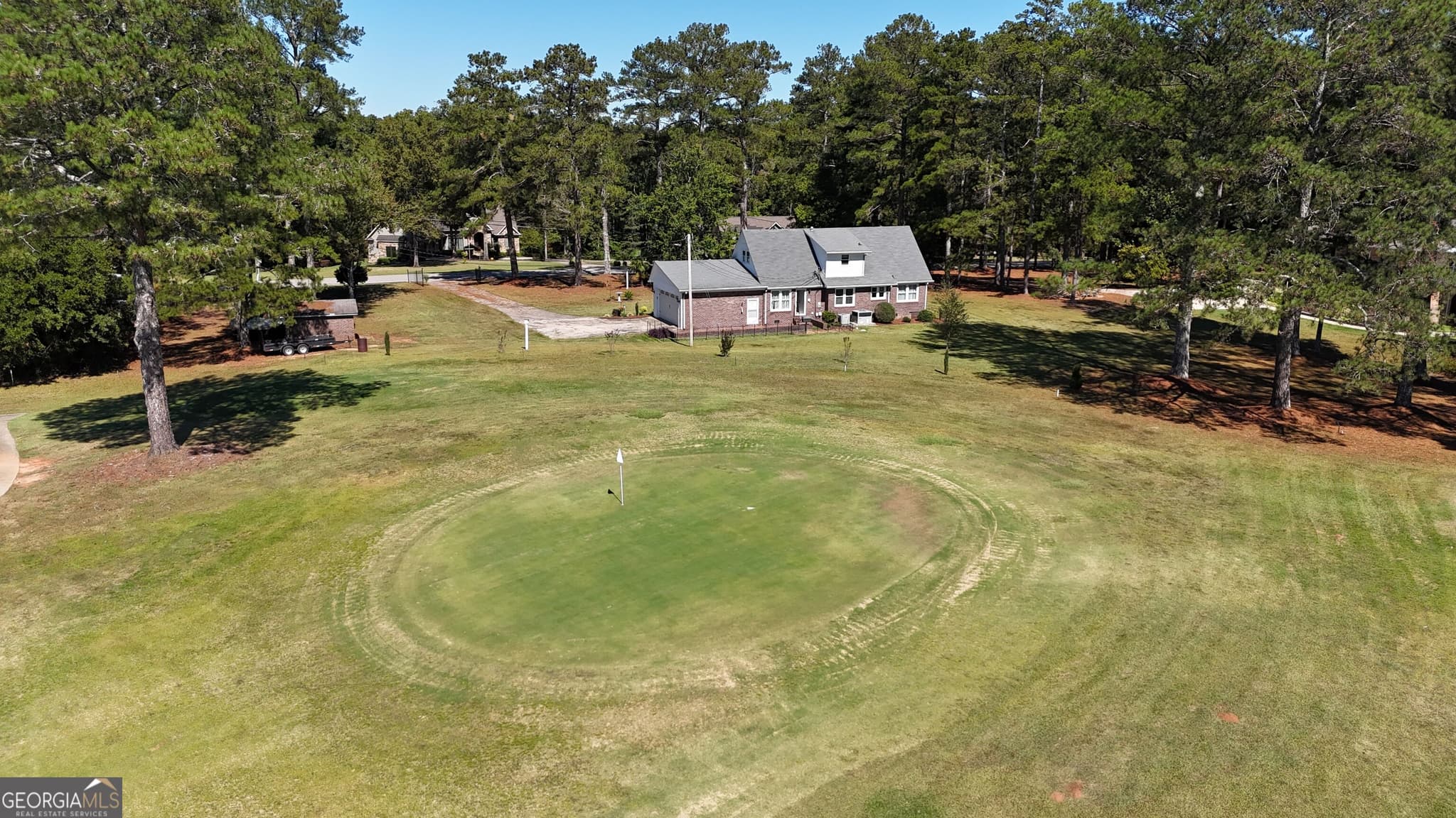 5 bedroom, 3.5 bathroom, 2,648 sq ft single family residence for sale at 1231 Golf Course Road, Elberton, GA 30635 — photo 3