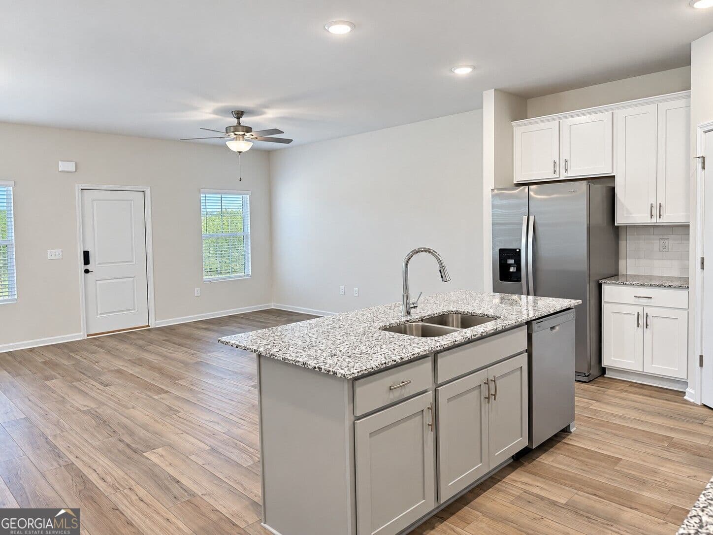 4 bedroom, 2.5 bathroom townhouse for sale at 3427 Palmer Drive Road 36, Loganville, GA 30052 — photo 3
