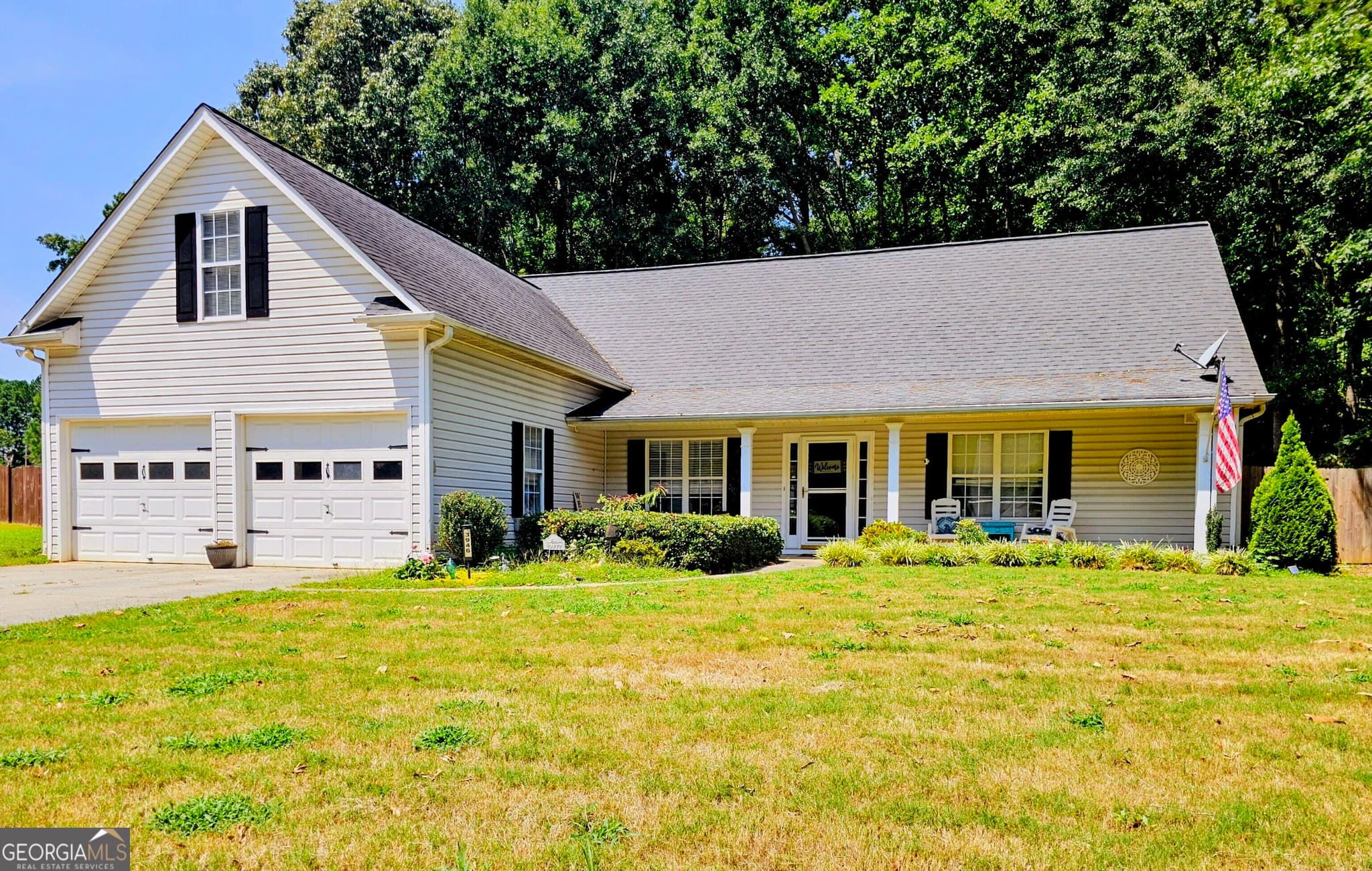 4 bedroom, 2 bathroom, 1,975 sq ft single family residence for sale at 3946 Saint George Terrace, Powder Springs, GA 30127 — photo 1 of 34