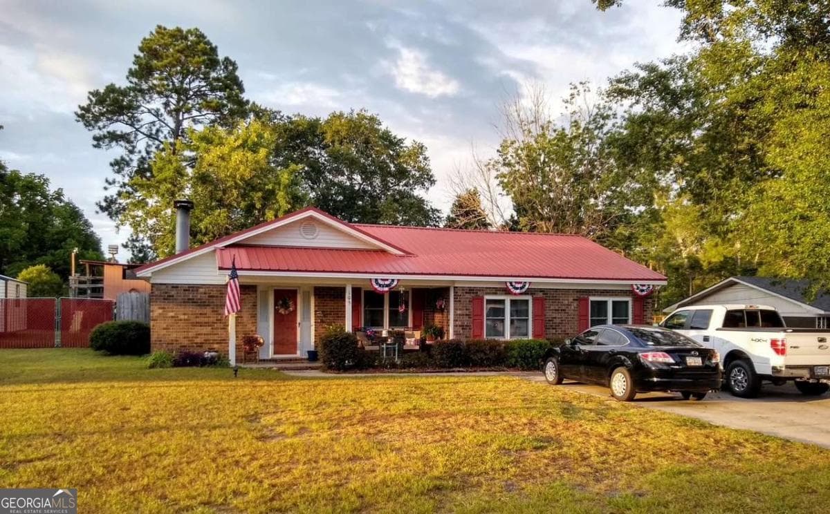 105 Redwood Drive, Vidalia, GA 30474 — most recent listing photo