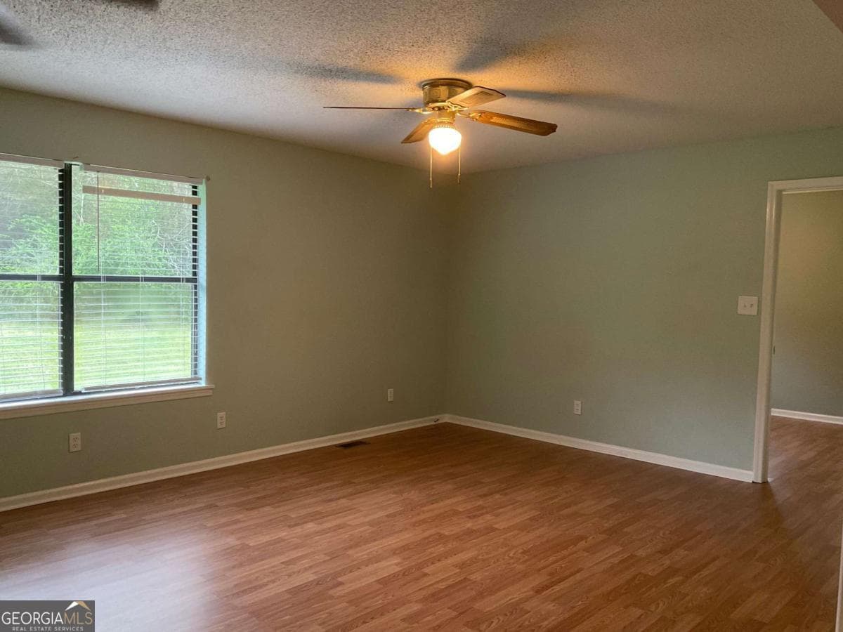 3 bedroom, 2.5 bathroom manufactured home,single family residence under contract at 76 Jacqueline Drive, Georgetown, GA 39854 — photo 10