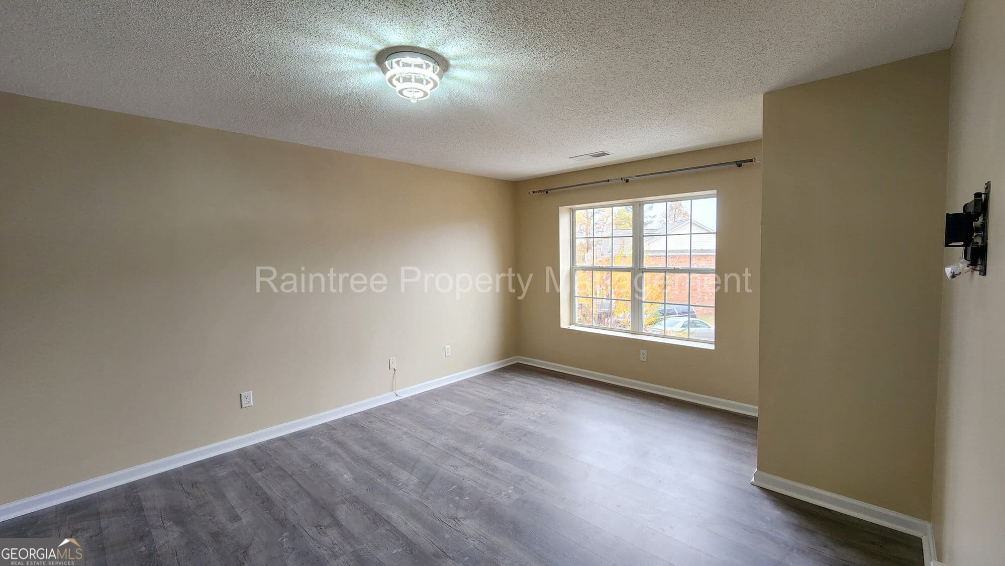 3 bedroom, 2.5 bathroom, 1,602 sq ft townhouse for rent at 3854 Pleasant Oaks Drive, Lawrenceville, GA 30044 for $2,050 a month — photo 7