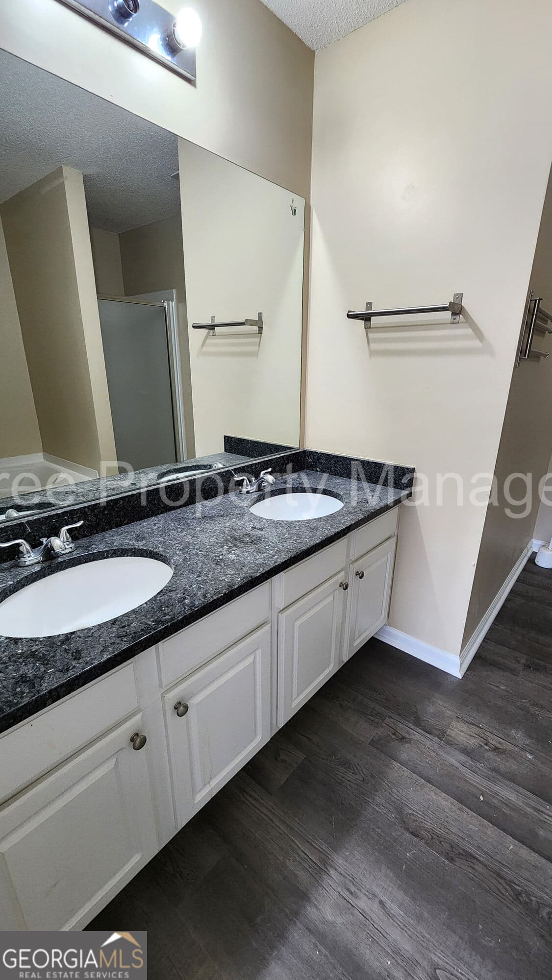 3 bedroom, 2.5 bathroom, 1,602 sq ft townhouse for rent at 3854 Pleasant Oaks Drive, Lawrenceville, GA 30044 for $2,050 a month — photo 9