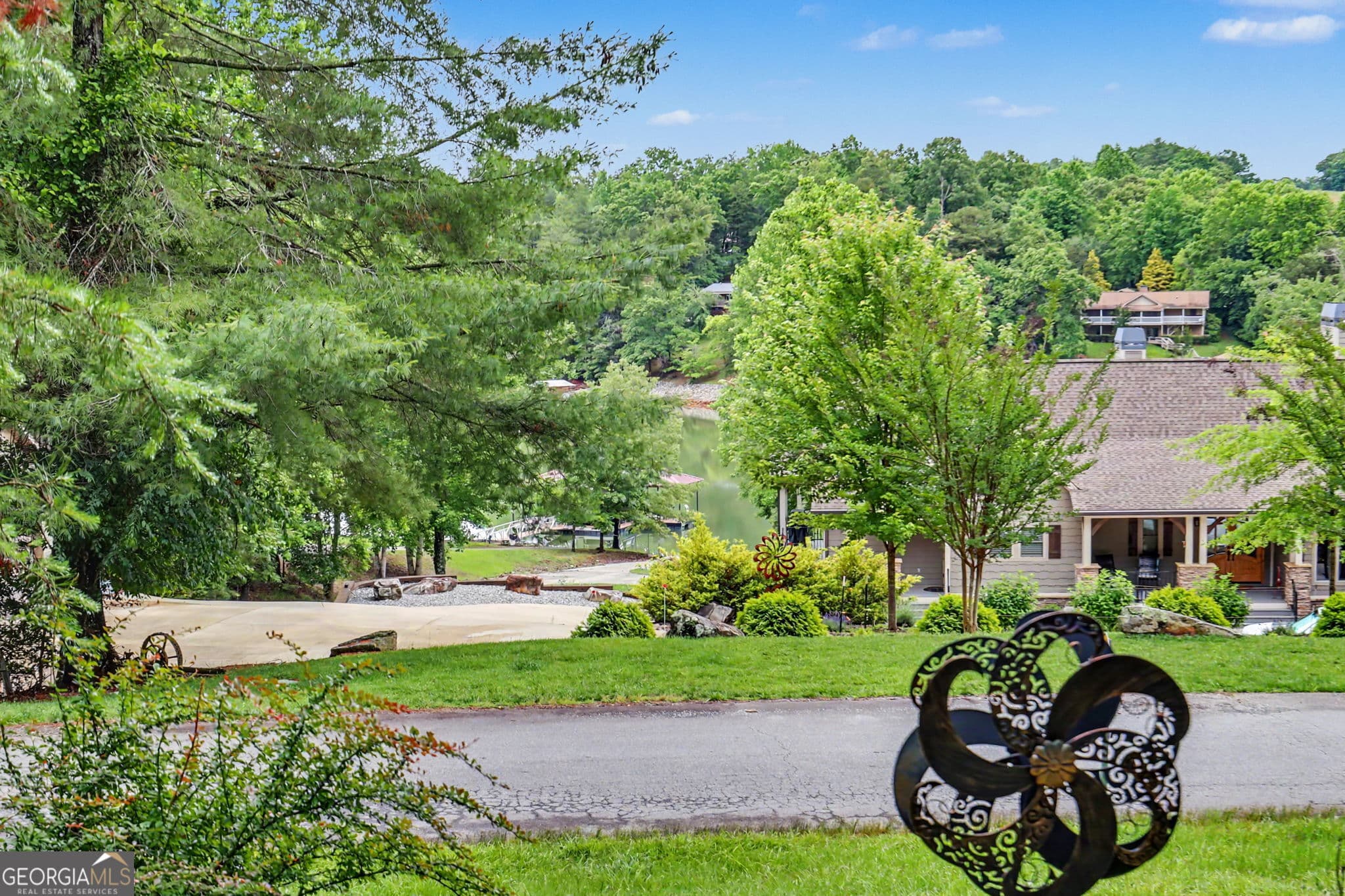 3 bedroom, 3 bathroom, 2,836 sq ft single family residence for sale at 15 Dale Drive, Blairsville, GA 30512 — photo 6