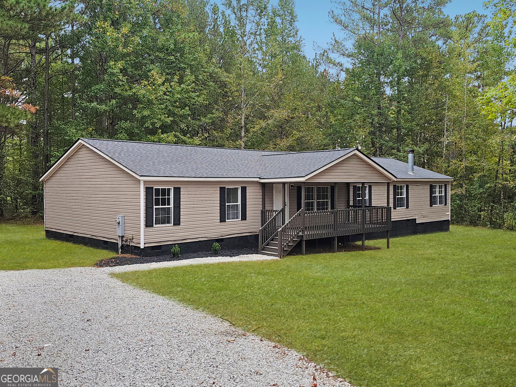 4 bedroom, 2 bathroom, 2,356 sq ft manufactured home,single family residence for sale at 426 Quail Drive, Greenville, GA 30222