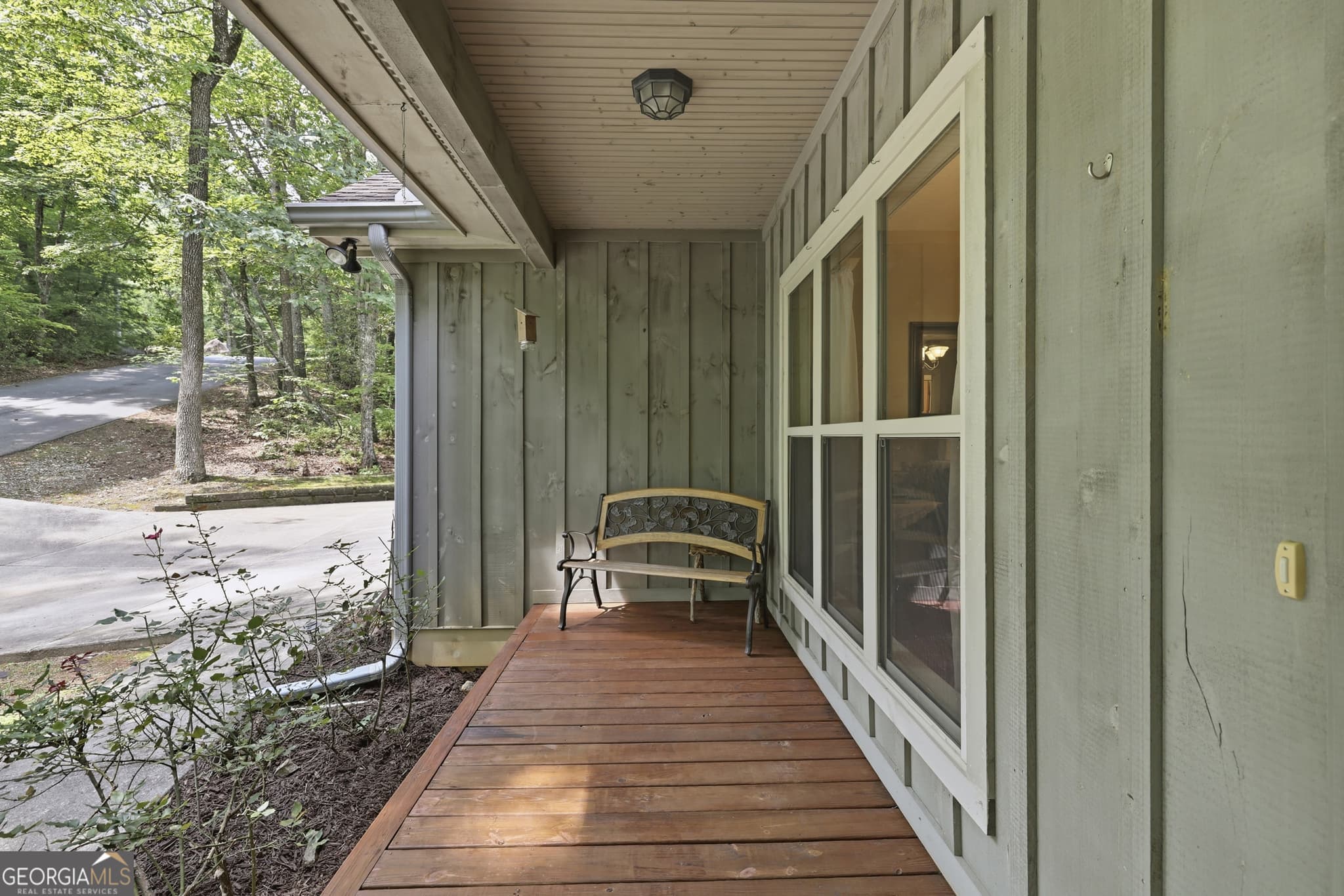 4 bedroom, 3 bathroom, 2,778 sq ft single family residence for sale at 411 Hickory Nut Mountain, Tallulah Falls, GA 30573 — photo 5