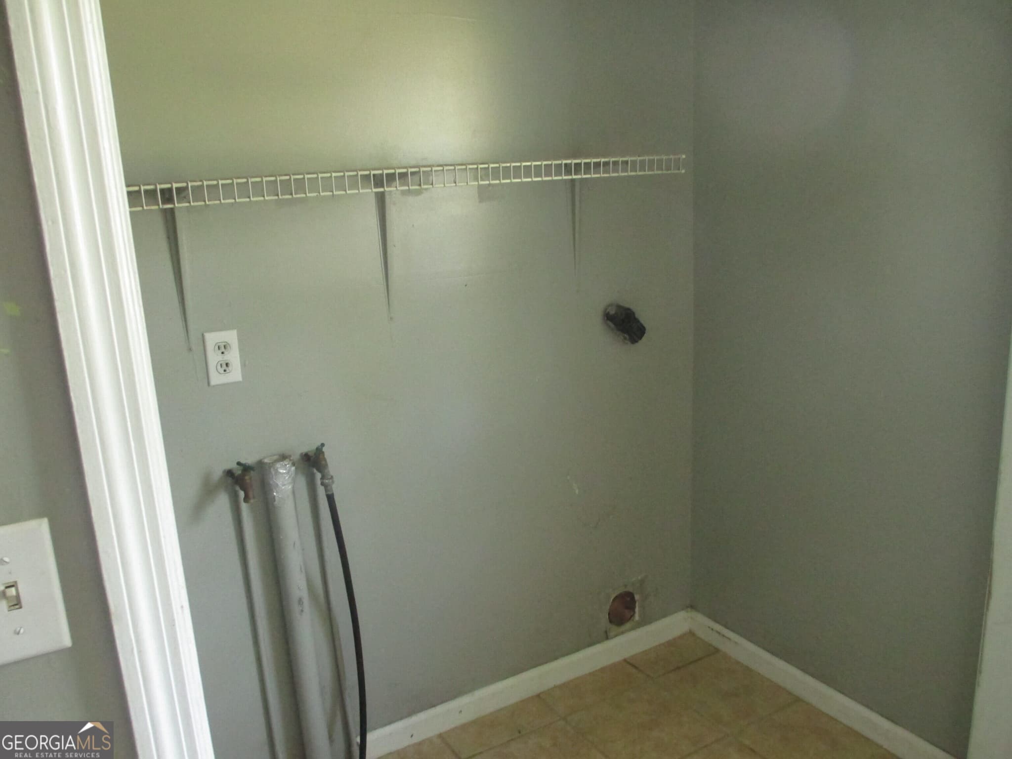2 bedroom, 1 bathroom, 1,144 sq ft single family residence for sale at 502 Garlington Avenue, Waycross, GA 31503 — photo 8