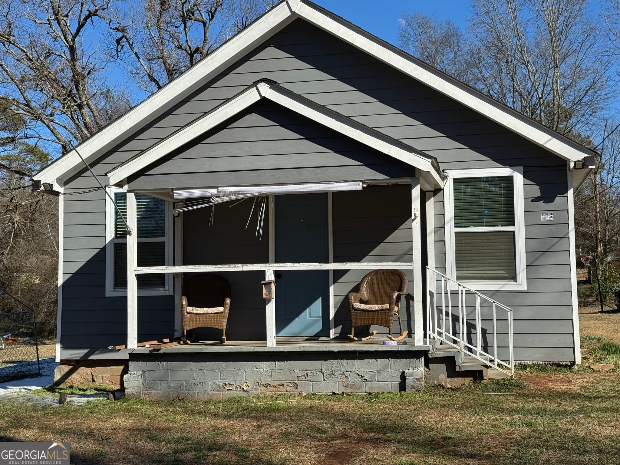 2 bedroom, 1 bathroom, 754 sq ft single family residence sold at 406 Shankle Road, Commerce, GA 30529