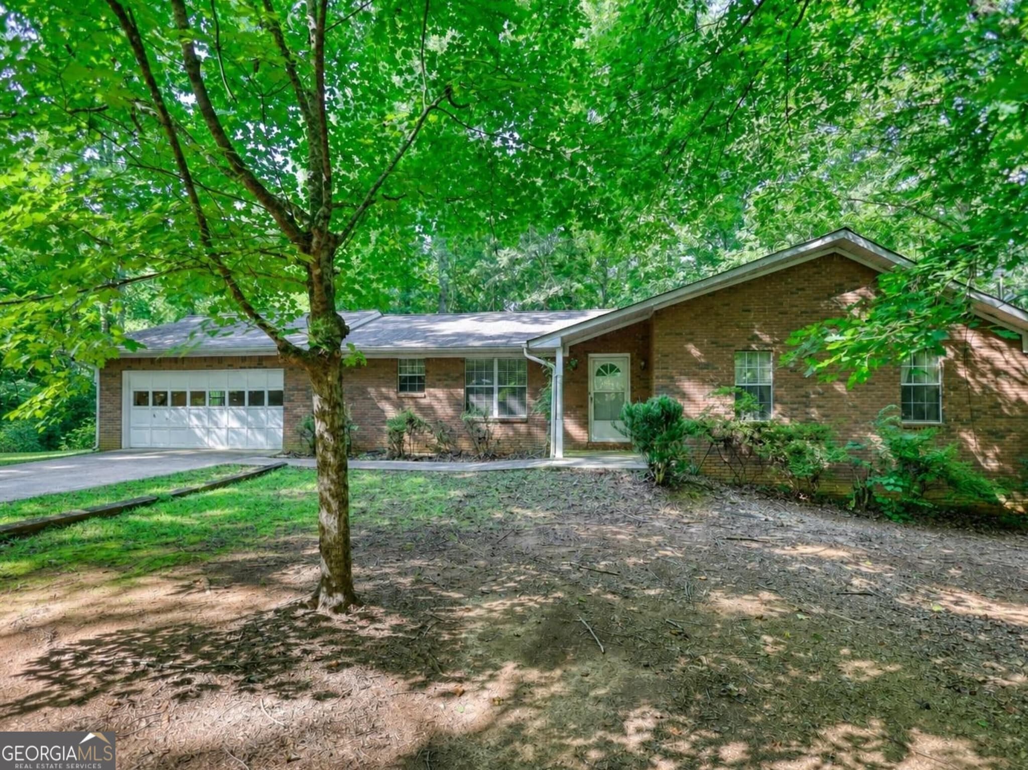 3 bedroom, 2.5 bathroom, 1,392 sq ft single family residence for sale at 920 Alfred Lane, Newborn, GA 30056