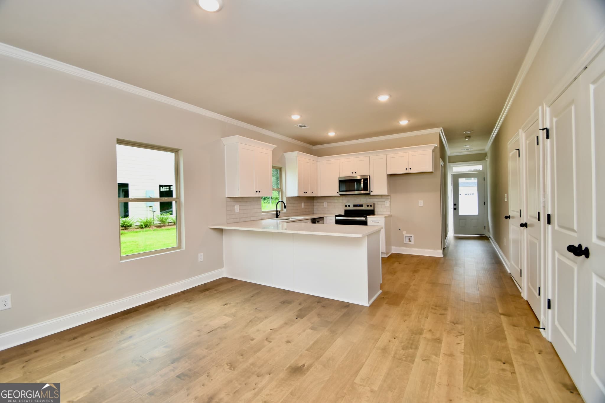 3 bedroom, 2 bathroom, 1,187 sq ft single family residence for sale at 326 Andover Drive, Athens, GA 30607 — photo 6