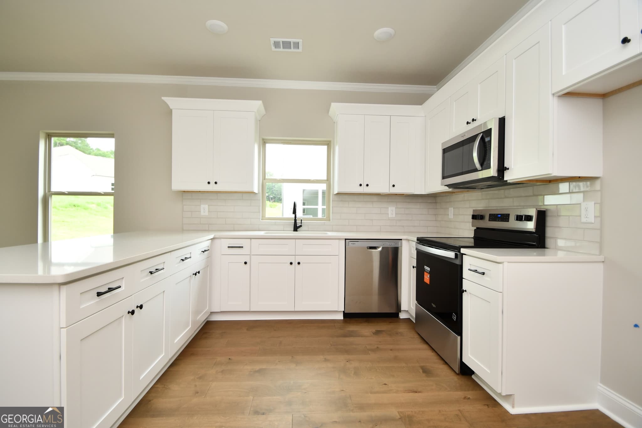 3 bedroom, 2 bathroom, 1,187 sq ft single family residence for sale at 326 Andover Drive, Athens, GA 30607 — photo 5