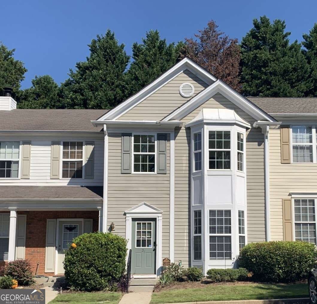 2 bedroom, 2.5 bathroom, 1,218 sq ft townhouse for sale at 4645 Valais Court 51, Johns Creek, GA 30022 — photo 1 of 26