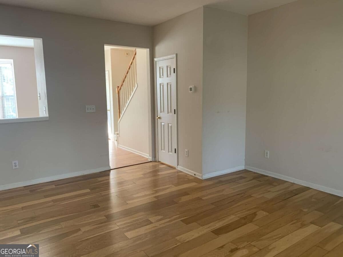 2 bedroom, 2.5 bathroom, 1,218 sq ft townhouse for sale at 4645 Valais Court 51, Johns Creek, GA 30022 — photo 8