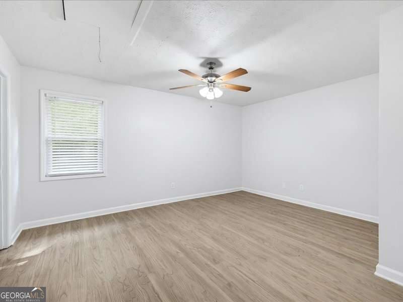 3 bedroom, 2 bathroom, 1,162 sq ft single family residence for sale at 3072 Palomino Drive, Powder Springs, GA 30127 — photo 10