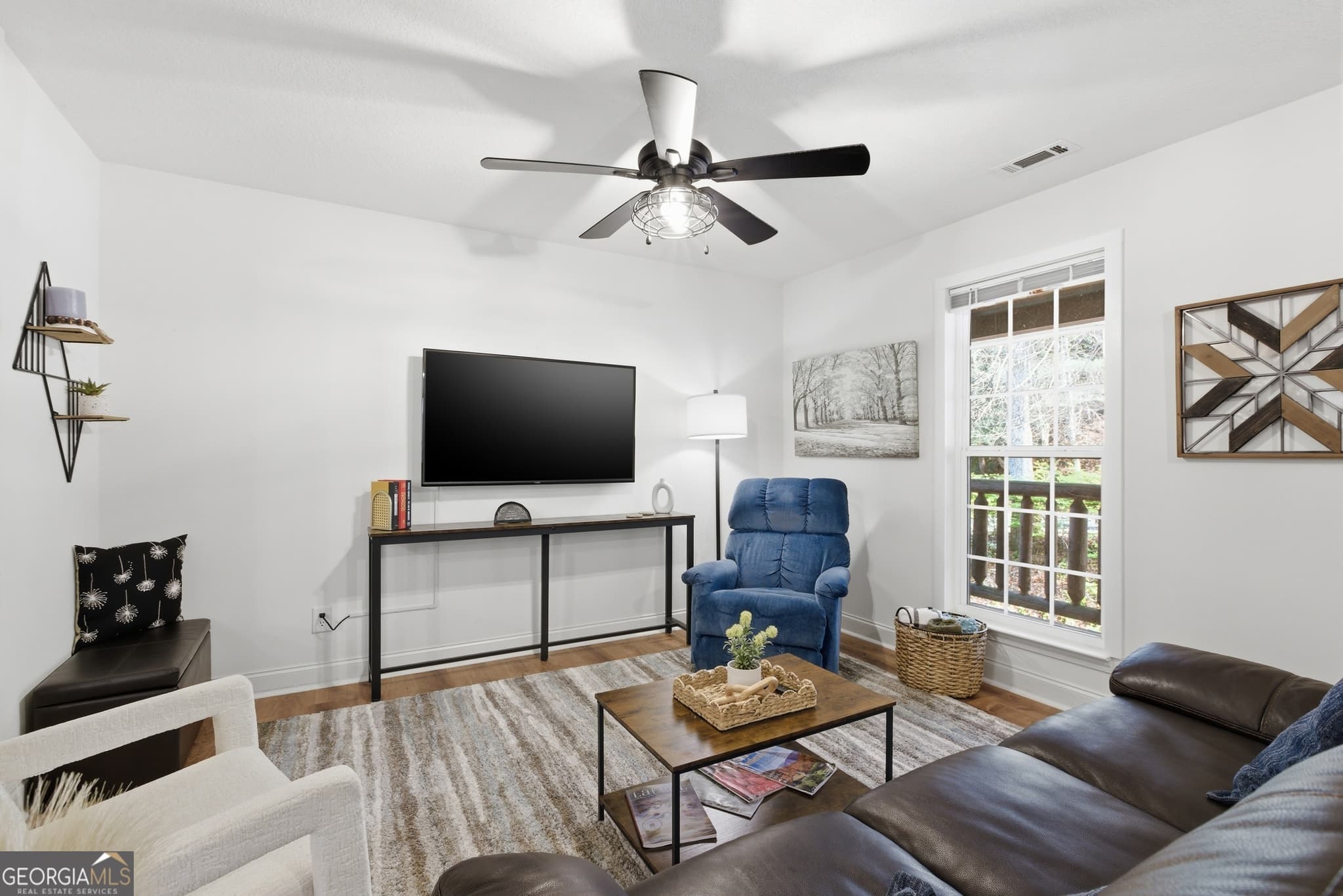 4 bedroom, 3.5 bathroom, 2,516 sq ft single family residence for sale at 522 Rebel Circle, Sky Valley, GA 30537 — photo 7