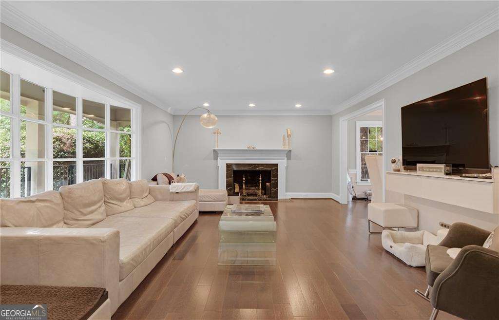 4 bedroom, 3.5 bathroom, 4,400 sq ft single family residence for sale at 2660 Spalding Drive, Atlanta, GA 30350 — photo 6