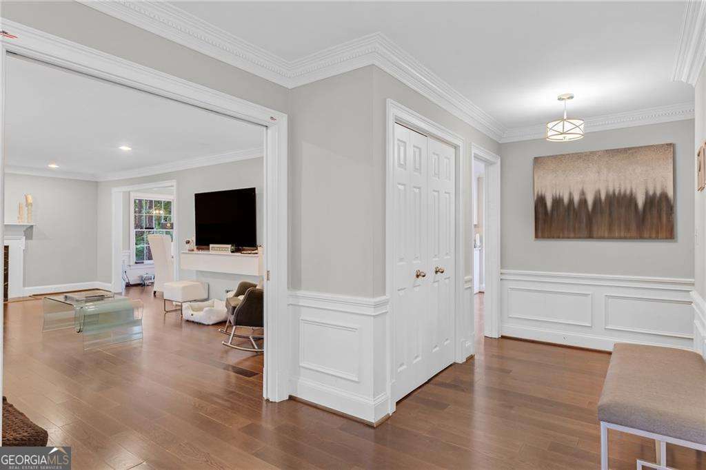 4 bedroom, 3.5 bathroom, 4,400 sq ft single family residence for sale at 2660 Spalding Drive, Atlanta, GA 30350 — photo 5