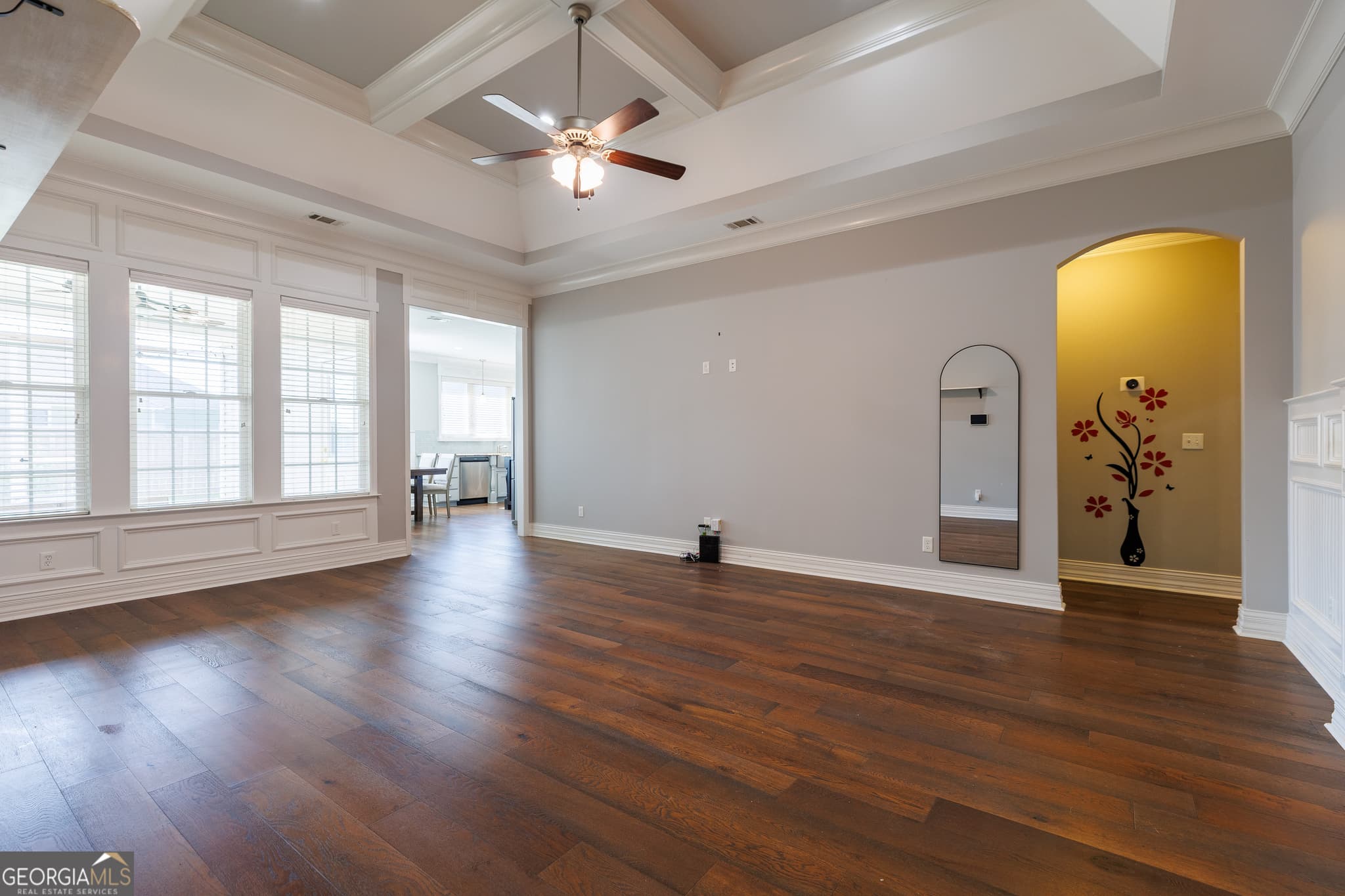 4 bedroom, 4 bathroom, 2,267 sq ft single family residence for sale at 3916 Valiant Court, Valdosta, GA 31605 — photo 7