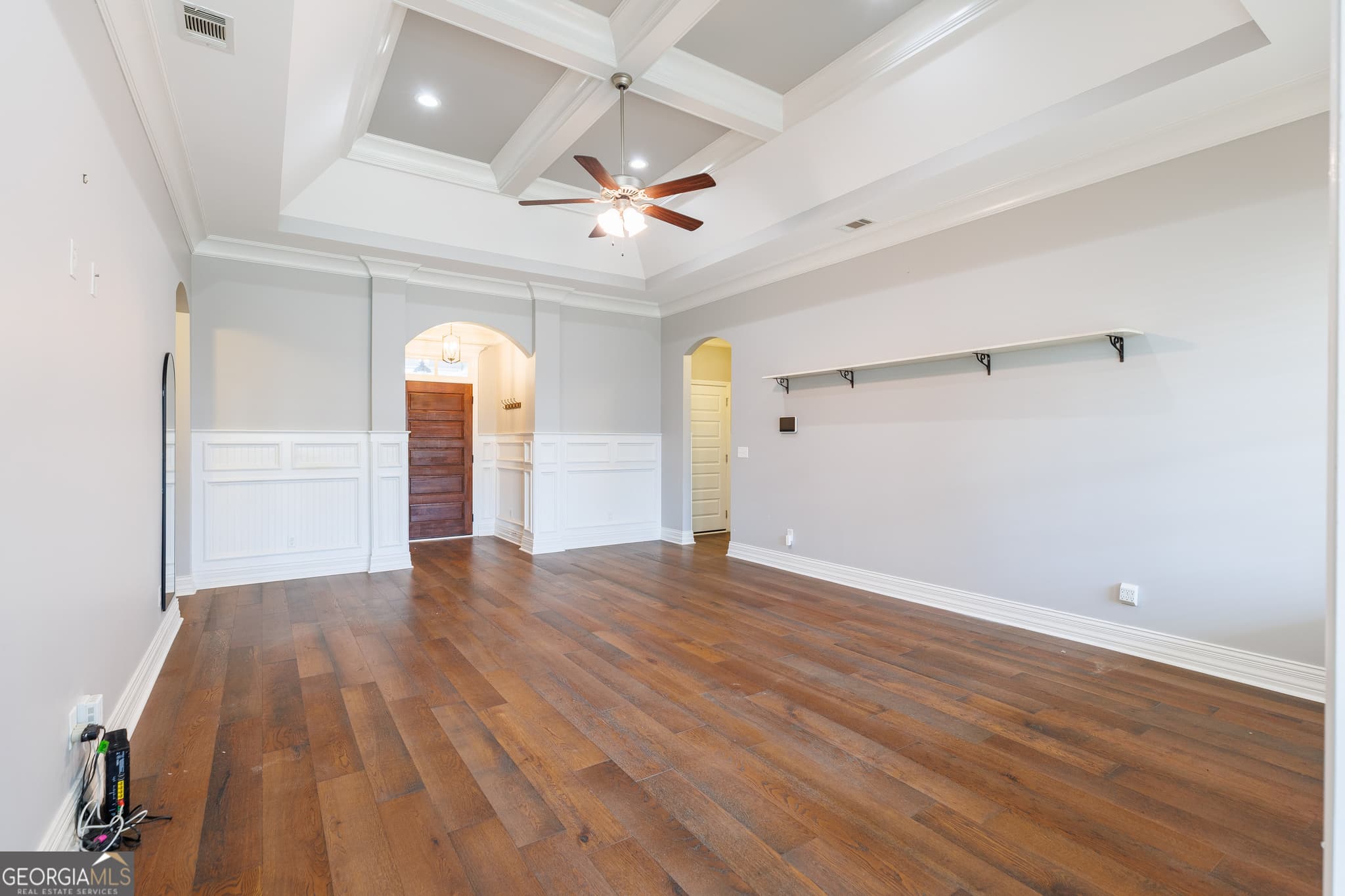 4 bedroom, 4 bathroom, 2,267 sq ft single family residence for sale at 3916 Valiant Court, Valdosta, GA 31605 — photo 3