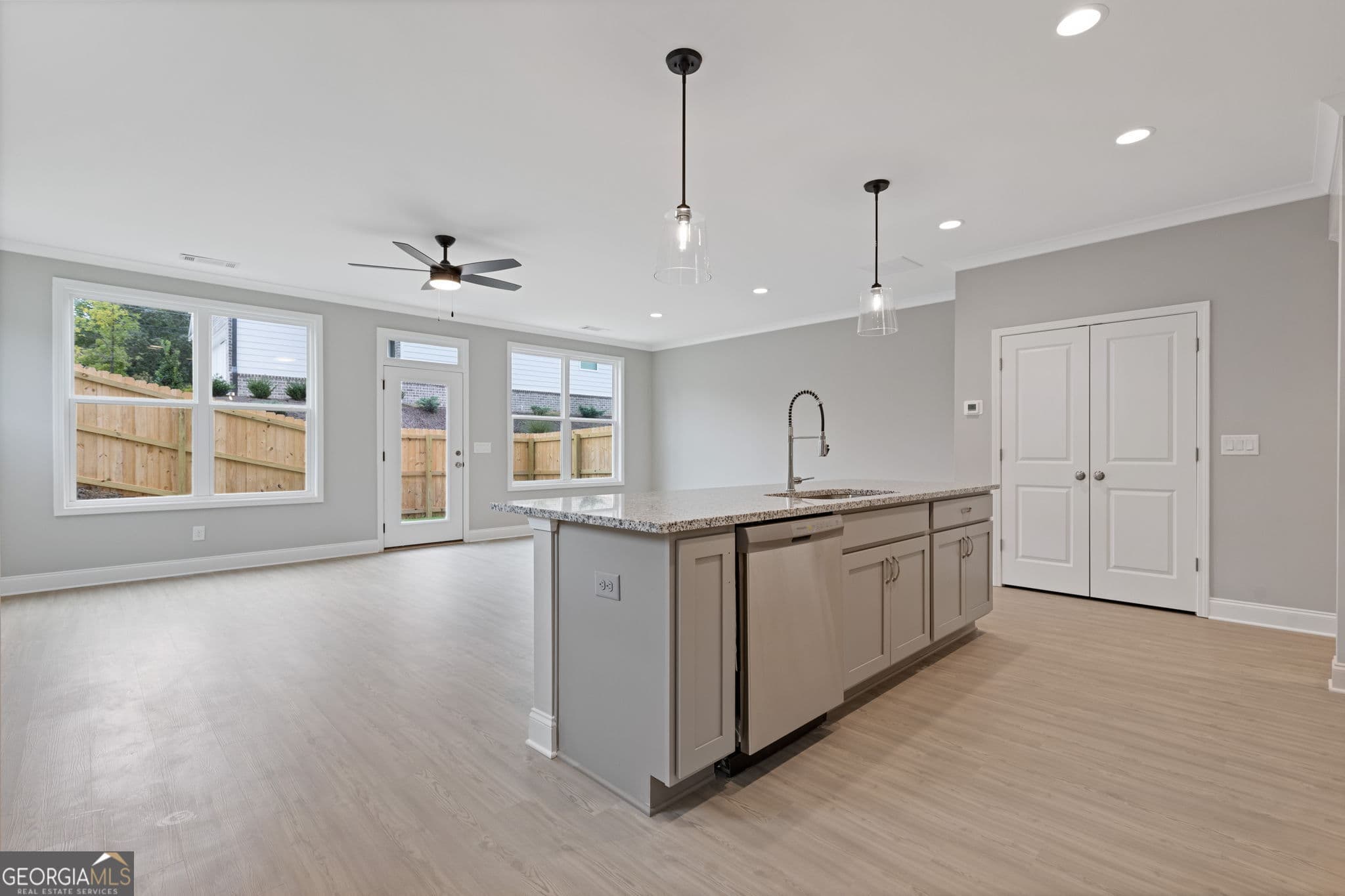 3 bedroom, 2.5 bathroom, 1,883 sq ft single family residence for sale at 2706 Rylee Carter Street, Dacula, GA 30019 — photo 6