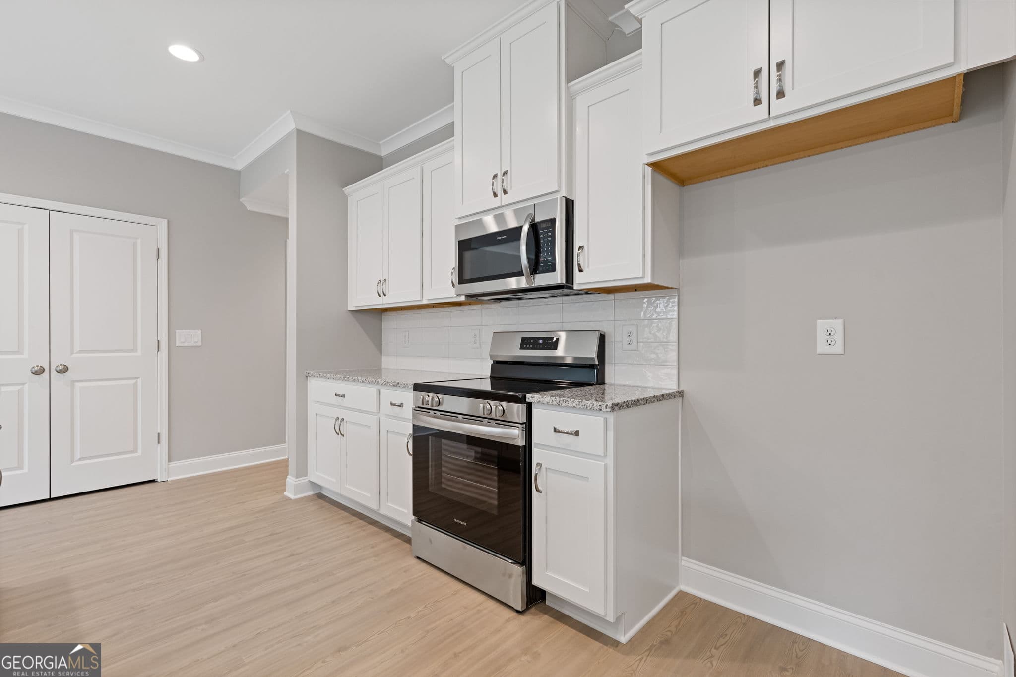 3 bedroom, 2.5 bathroom, 1,883 sq ft single family residence for sale at 2706 Rylee Carter Street, Dacula, GA 30019 — photo 7