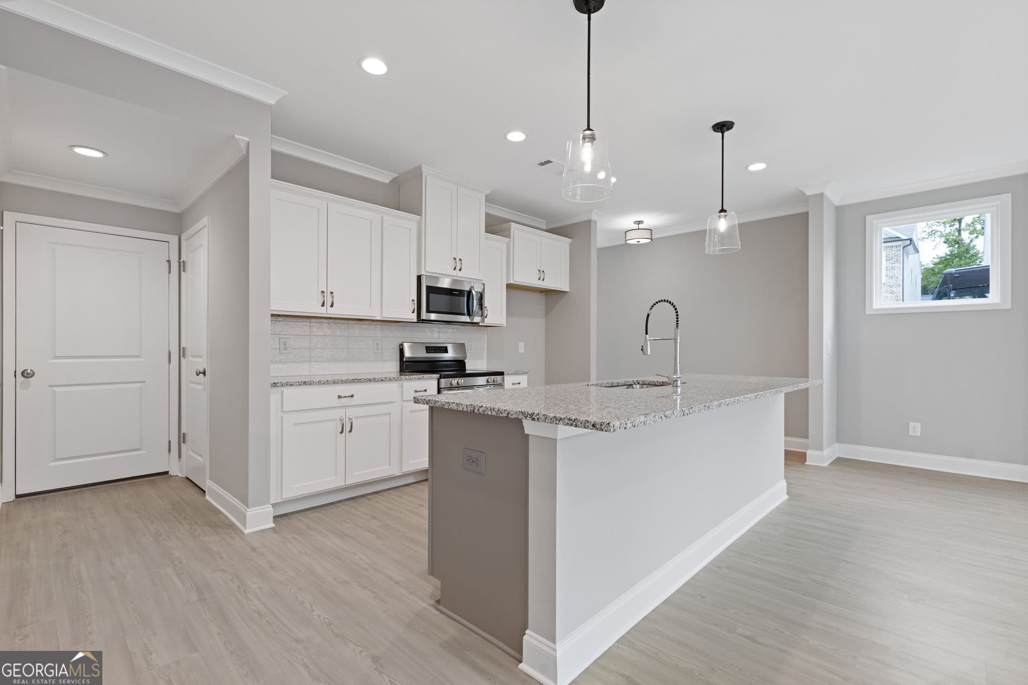 3 bedroom, 2.5 bathroom, 1,883 sq ft single family residence for sale at 2706 Rylee Carter Street, Dacula, GA 30019 — photo 9