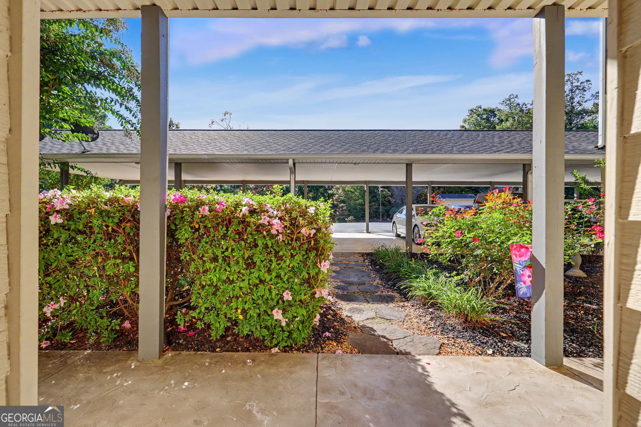 3 bedroom, 3 bathroom, 1,752 sq ft condominium for sale at 258 Ginger Creek Lane UNIT 104, Clayton, GA 30525 — photo 6