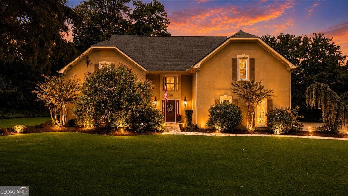 4 bedroom, 3.5 bathroom, 3,323 sq ft single family residence for sale at 12080 Magnolia Crescent Drive, Roswell, GA 30075 — photo 1 of 65