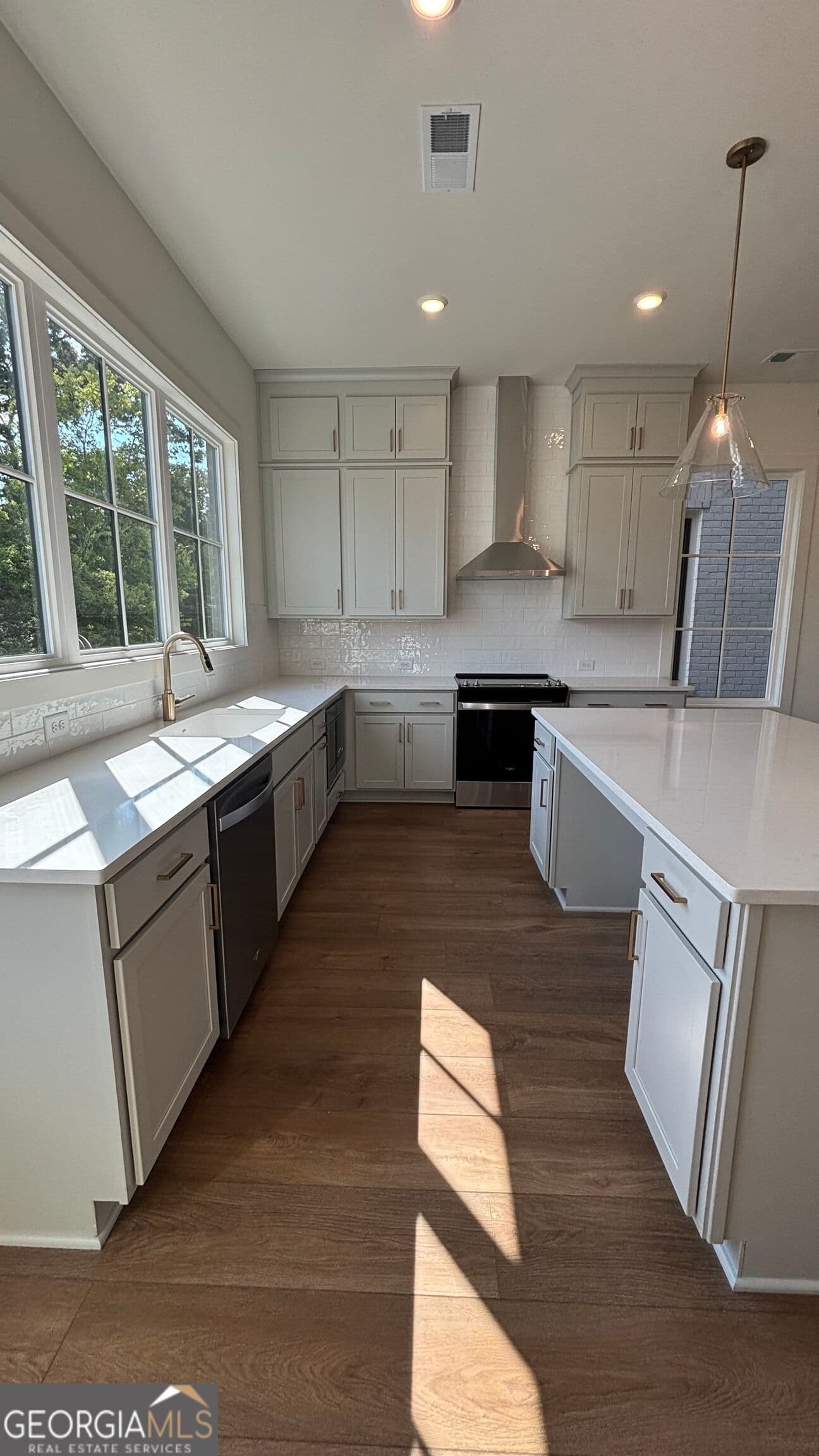 3 bedroom, 3 bathroom townhouse for rent at 2672 Mackintosh Court, Brookhaven, GA 30319 for $4,000 a month — photo 8